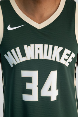 Nike Milwaukee Bucks Giannis Antetokounmpo Herren Basketballtrikot 22/23 in  schwarz kaufen