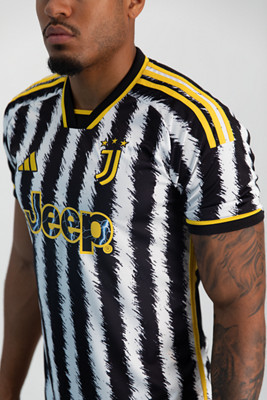 Compra Juventus Turin Home Replica maglia da calcio uomo 23/24 adidas  Performance in nero-bianco