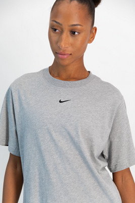 T-shirt oversize Nike Sportswear Essential – Donna. Nike CH