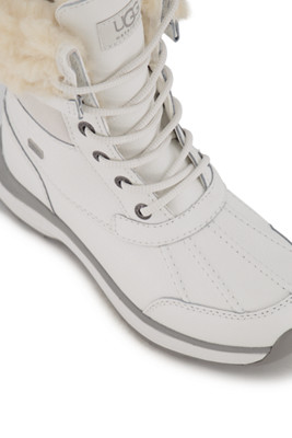 Ugg Schuhe Kann Man Ugg Boots Im Schnee Tragen UGG Adirondack III