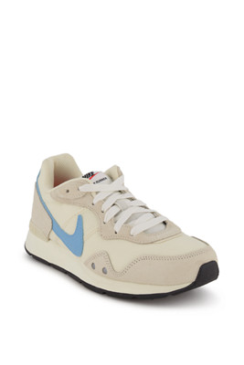 nike women's venture running shoes