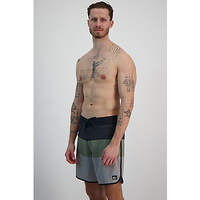 Surfsilk Tijuana 18 Inch Herren Badeshort