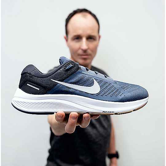 NIKE AIR ZOOM STRUCTURE 24 
