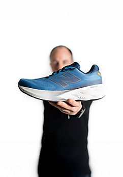 NEW BALANCE 880 V15