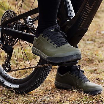 FINDE DEN PASSENDEN BIKE-SCHUH