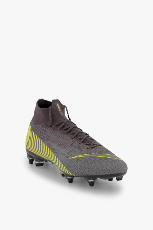scarpe da calcio chiodate nike