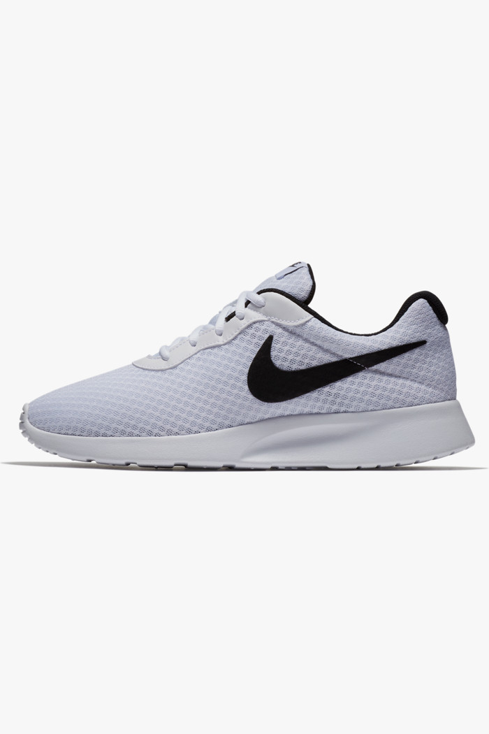 sneaker tanjun nike