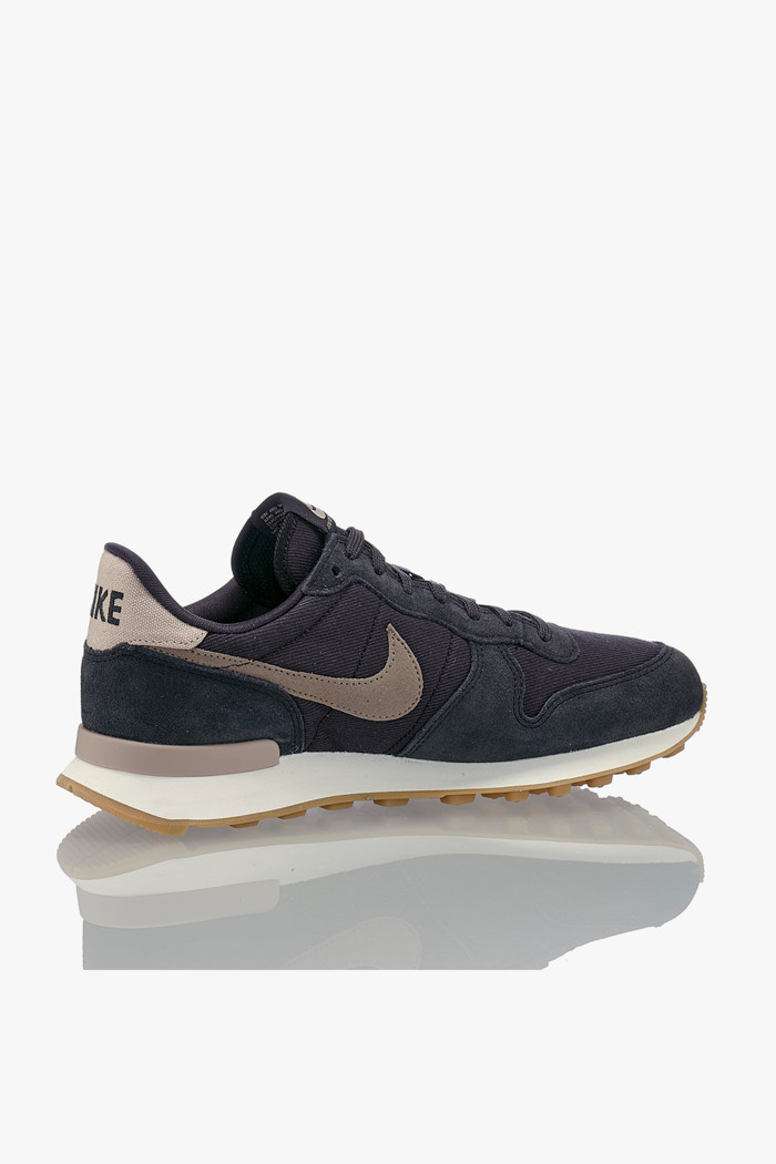 nike internationalist hoch