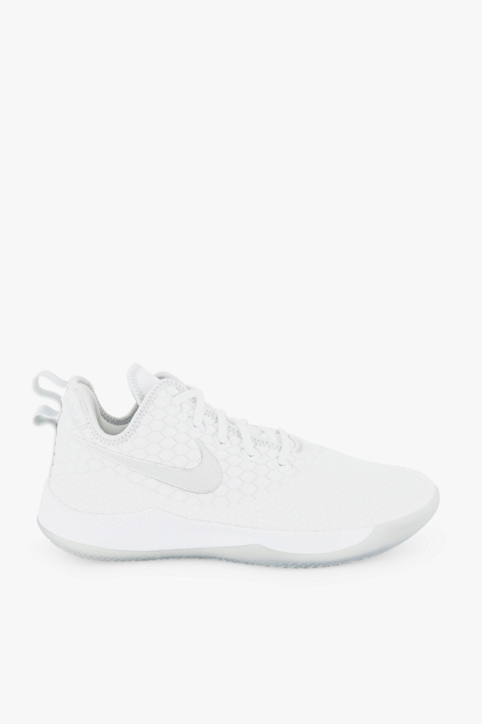 Nike Lebron Witness III Herren Basketballschuh in weiß Nike Lebron Witness III Herren Basketballschuh in weiß