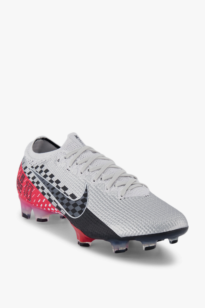 Neymar Football Shoes. Nike DK