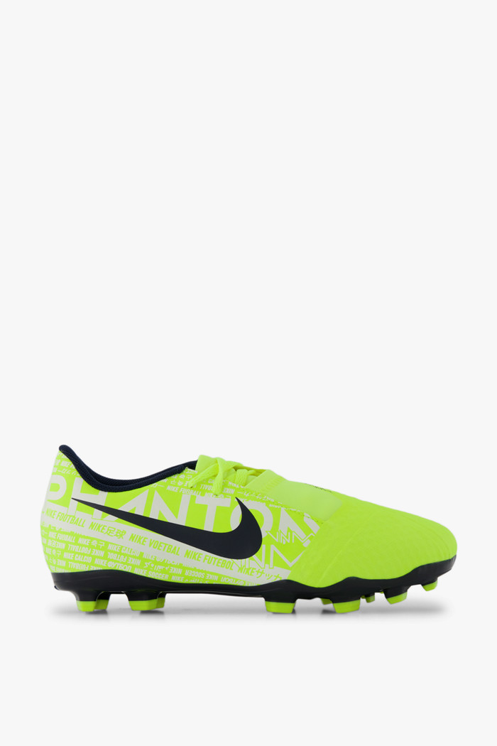 chaussure de foot nike pour enfant