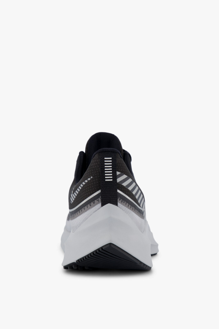 nike performance zoom winflo