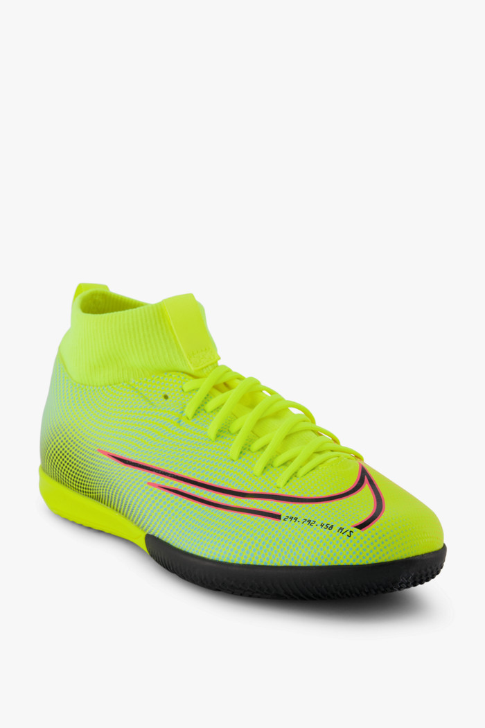 Nike Mercurial Superfly 7 Academy IC Soccer Shoe Black.