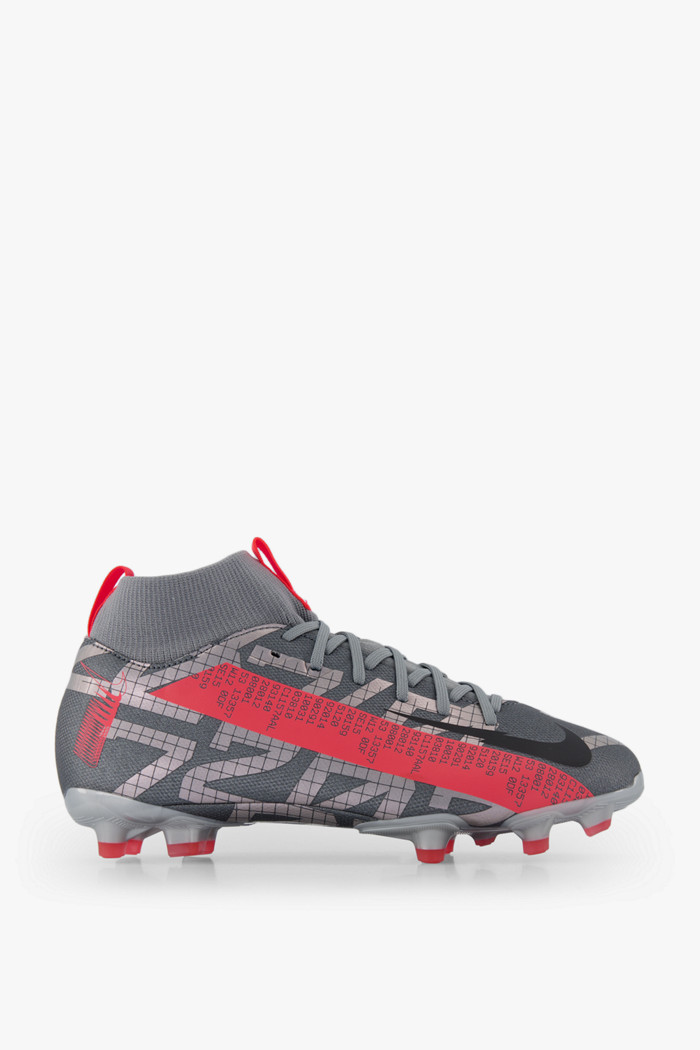 chaussure foot enfant nike grise chaussure foot enfant nike grise