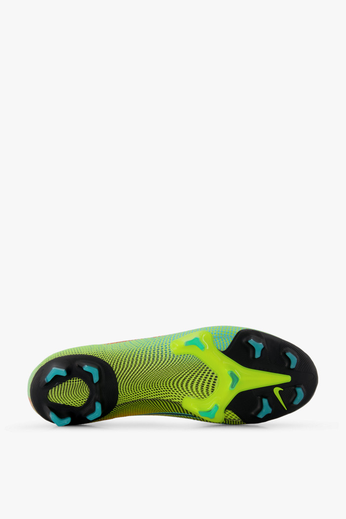 costo scarpe da calcio nike