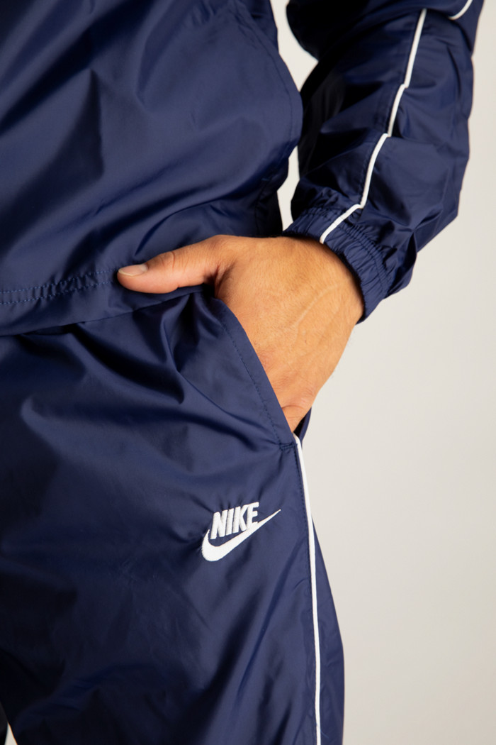 tuta sportiva nike