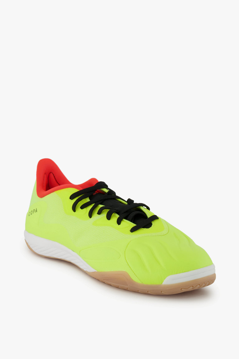 Vente de chaussure deals de foot pas cher