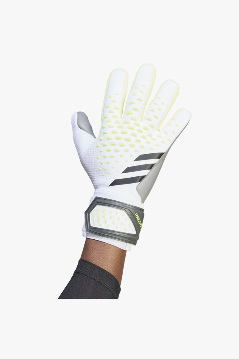 Compra Predator League guanti da portiere adidas Performance in bianco ochsnersport.ch