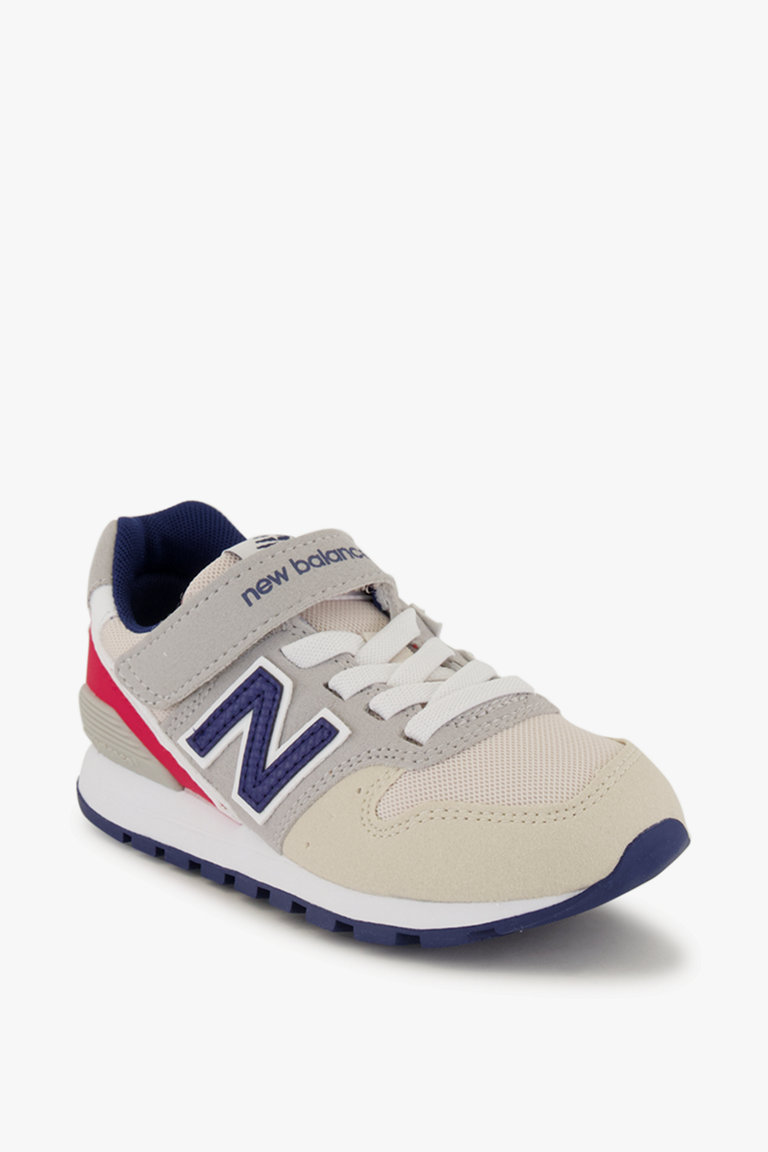 new balance 720 trainers in pink