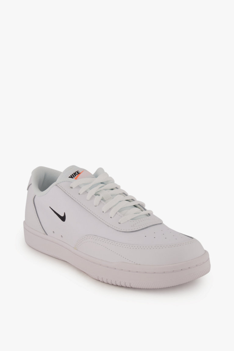 White nike vintage shoes deals