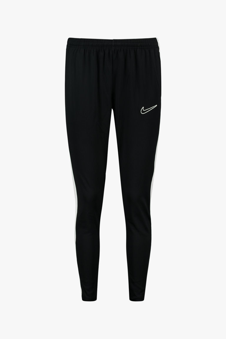 Survetement foot outlet nike pas cher