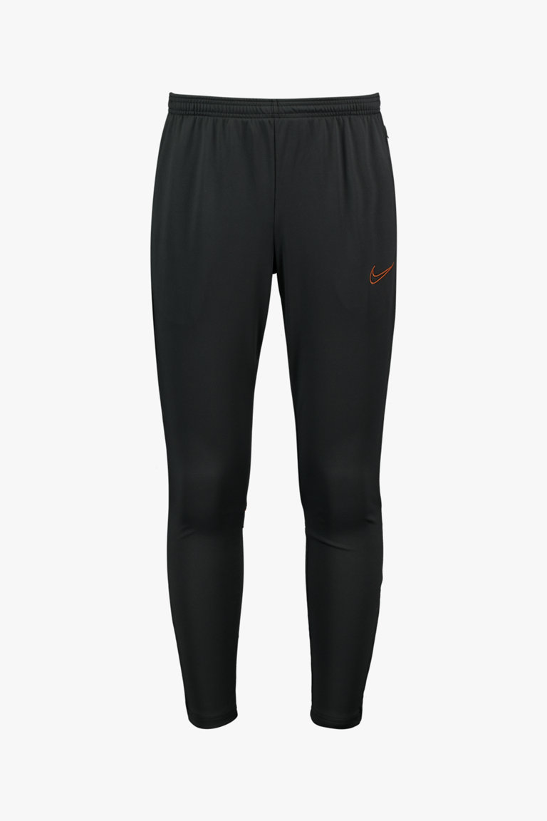 Travel Is anytime Compra Dri-FIT Academy pantaloni della tuta uomo Nike in grigio |  ochsnersport.ch
