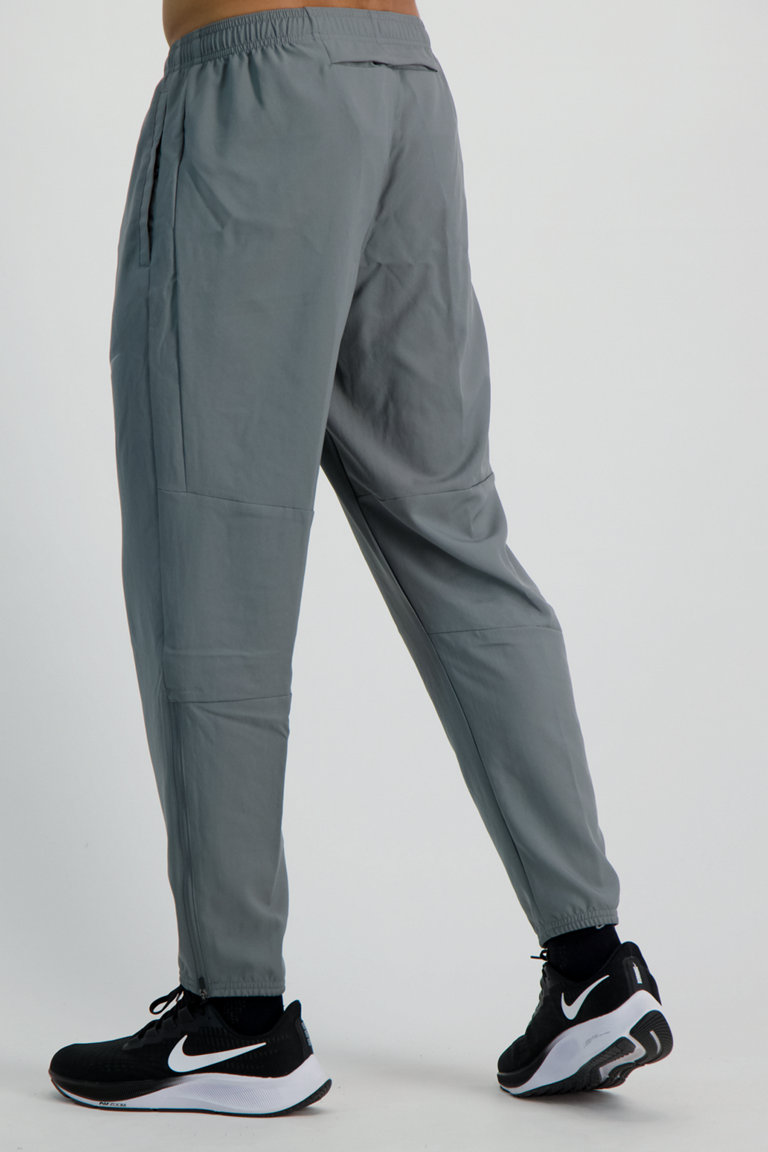 Pantaloni corsa nike 2025