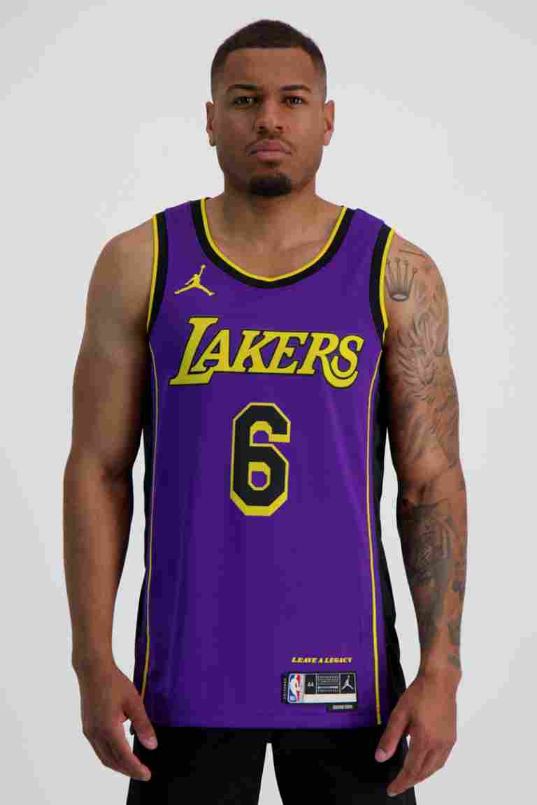 Nike Los Angeles Lakers LeBron James Herren Basketballtrikot