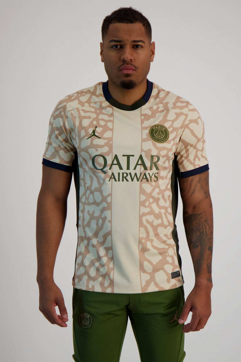 Compra Paris Saint Germain Stadium 4th maglia da calcio uomo 23 24 Nike in marrone chiaro ochsnersport.ch