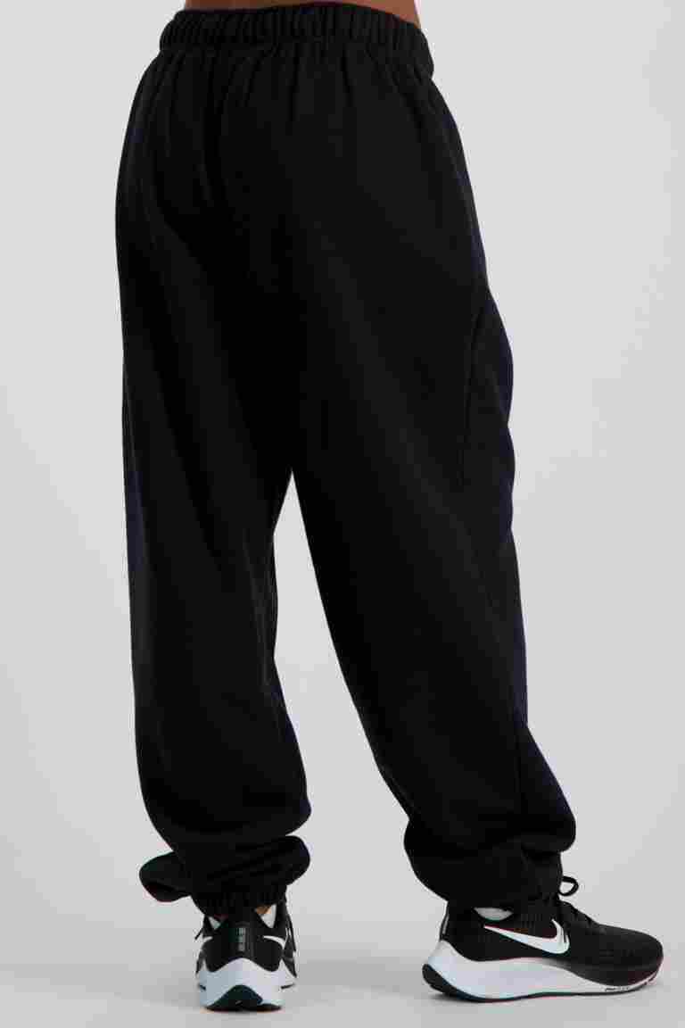 Nike Sportswear Club Fleece Oversized Damen Trainerhose in schwarz kaufen