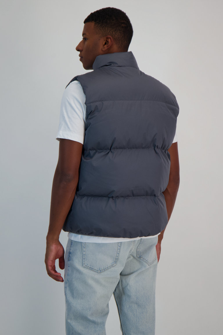 Compra Club Therma FIT Puffer gilet uomo Nike Sportswear in grigio