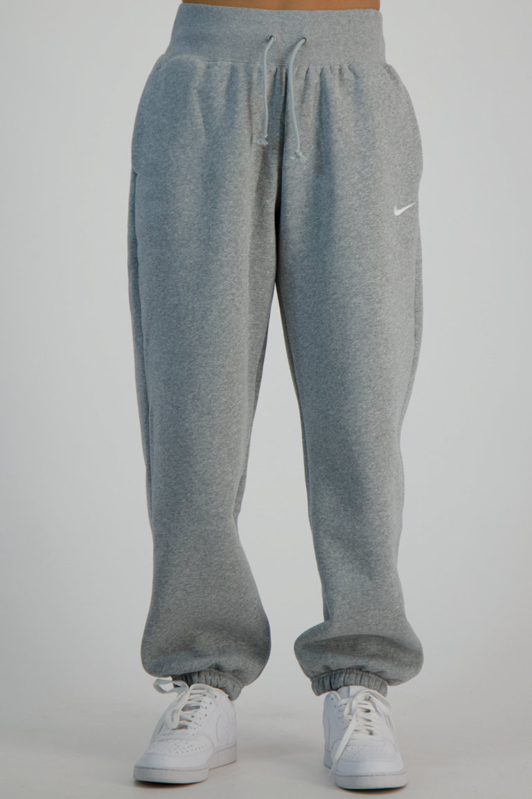 Nike Sportswear Phoenix Fleece Oversize Damen Trainerhose in hellgrau  kaufen | ochsnersport.ch