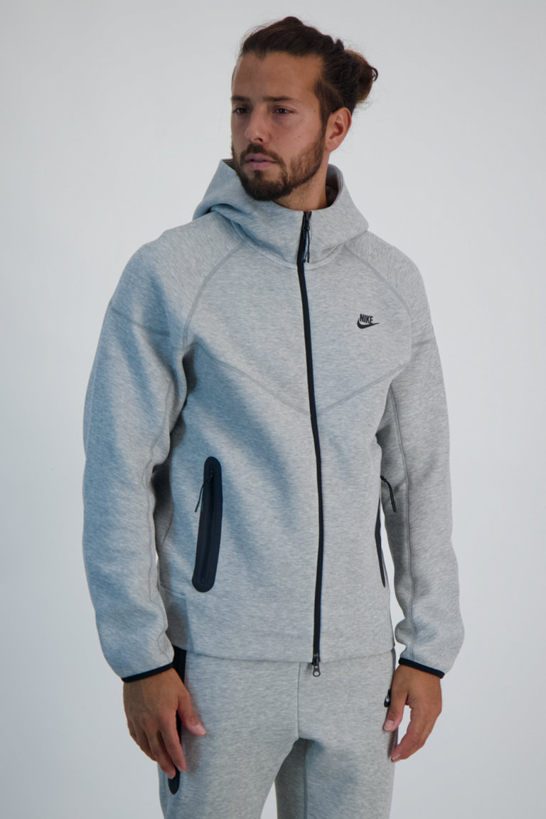 Nike Sportswear Tech Fleece Windrunner Herren Hoodie in hellgrau kaufen ochsnersport.ch