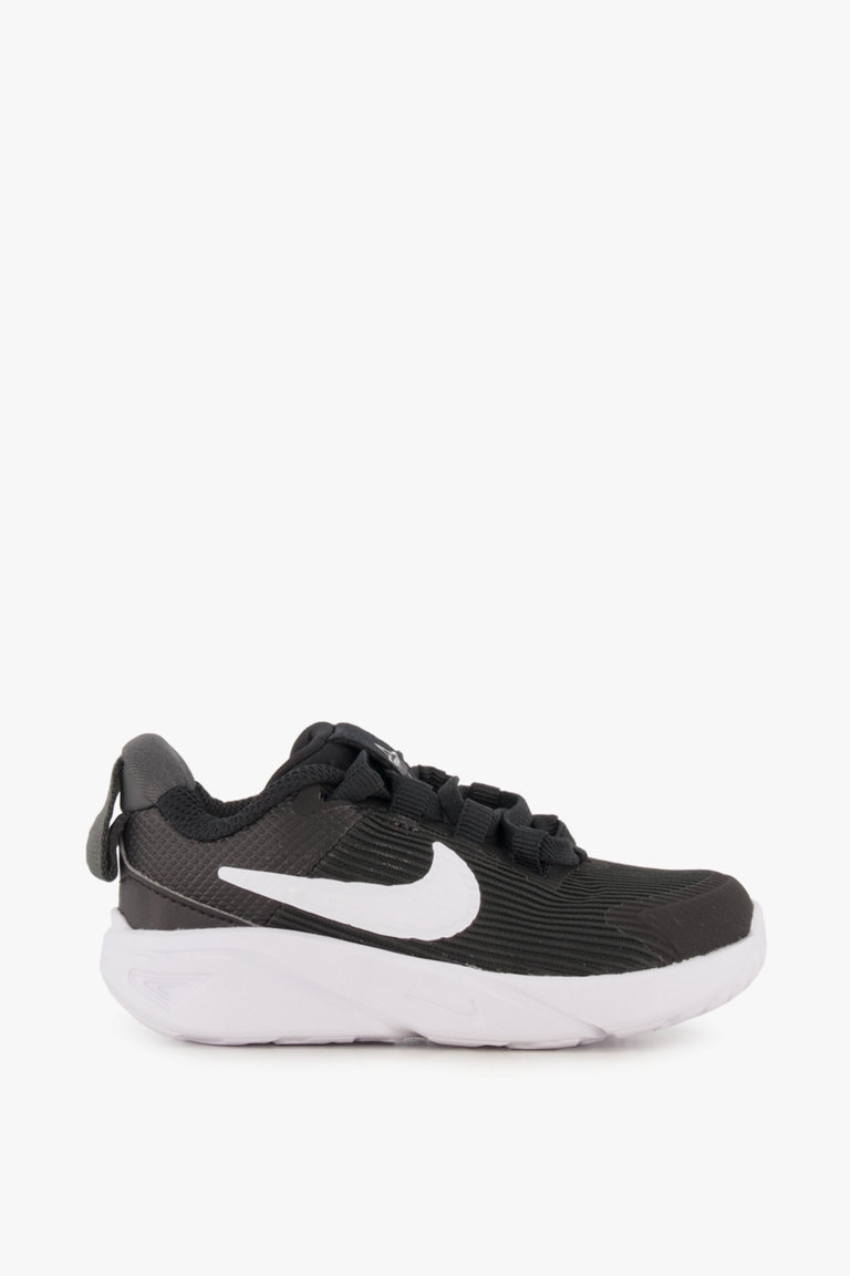 Compra Star Runner 4 scarpe da corsa bimbo Nike in nero ochsnersport.ch