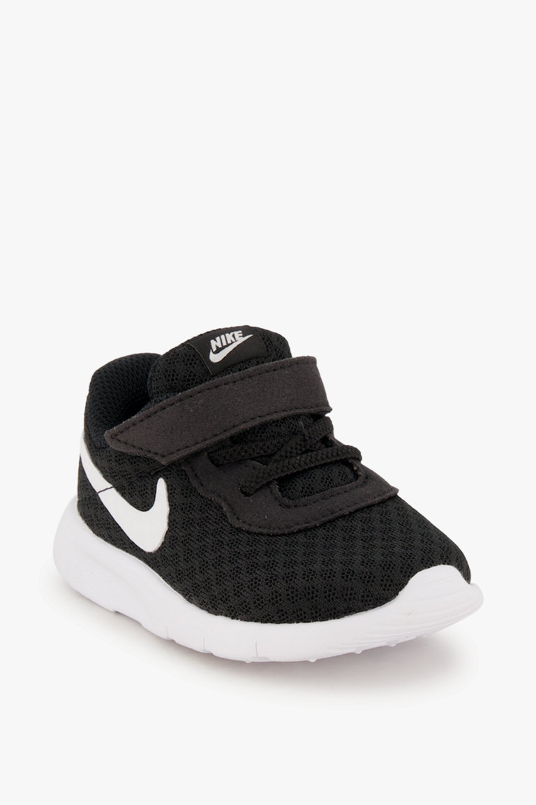 Nike Tanjun Kinder Sneaker in schwarz weiB kaufen ochsnersport.ch