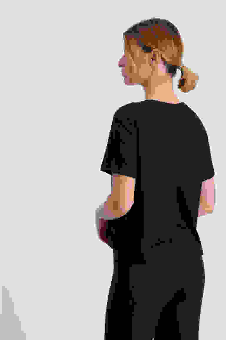 Nike Yoga Dri-FIT Damen T-Shirt
