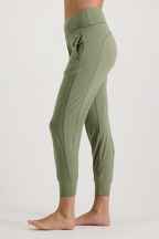 Mandala Limitless Damen 7/8 Yogahose