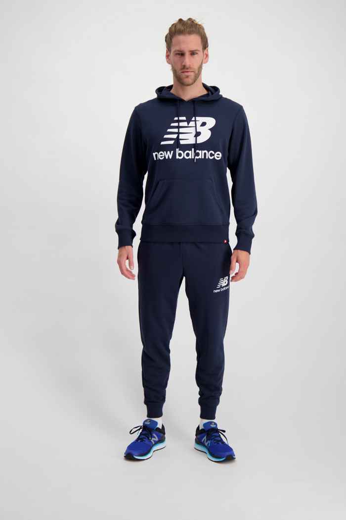Compra Essentials Stacked Logo hoodie uomo New Balance in blu navy ... تتبع على اكسبرس