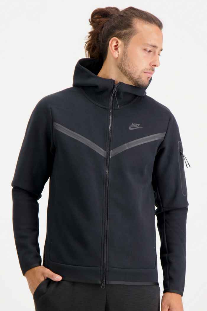 Nike Sportswear Tech Fleece hoodie uomo 1