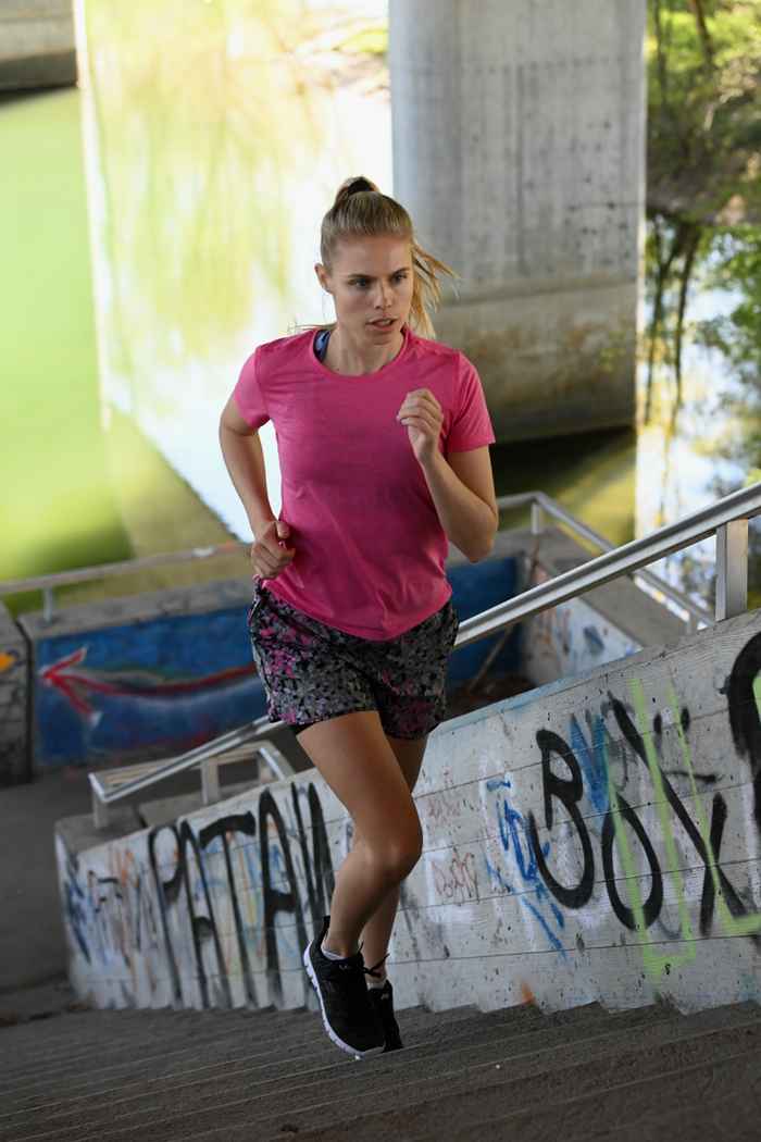 Powerzone t-shirt donna Colore Rosa intenso 1